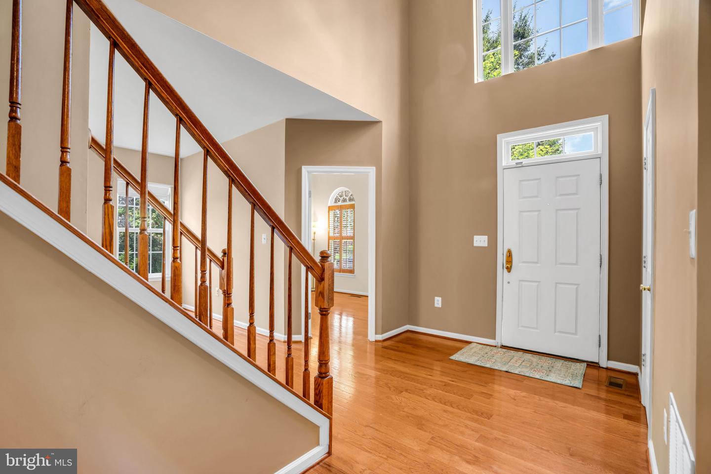 8142 TENBROOK DR, GAINESVILLE, Virginia 20155, 4 Bedrooms Bedrooms, ,3 BathroomsBathrooms,Residential,For sale,8142 TENBROOK DR,VAPW2100344 MLS # VAPW2100344