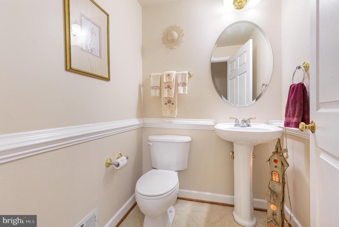160 WALNUT RIDGE DR, STAFFORD, Virginia 22556, 6 Bedrooms Bedrooms, ,5 BathroomsBathrooms,Residential,For sale,160 WALNUT RIDGE DR,VAST2041284 MLS # VAST2041284