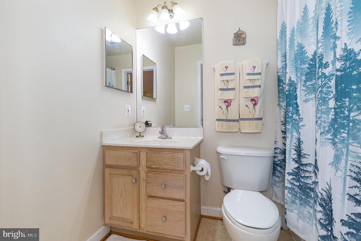 160 WALNUT RIDGE DR, STAFFORD, Virginia 22556, 6 Bedrooms Bedrooms, ,5 BathroomsBathrooms,Residential,For sale,160 WALNUT RIDGE DR,VAST2041284 MLS # VAST2041284