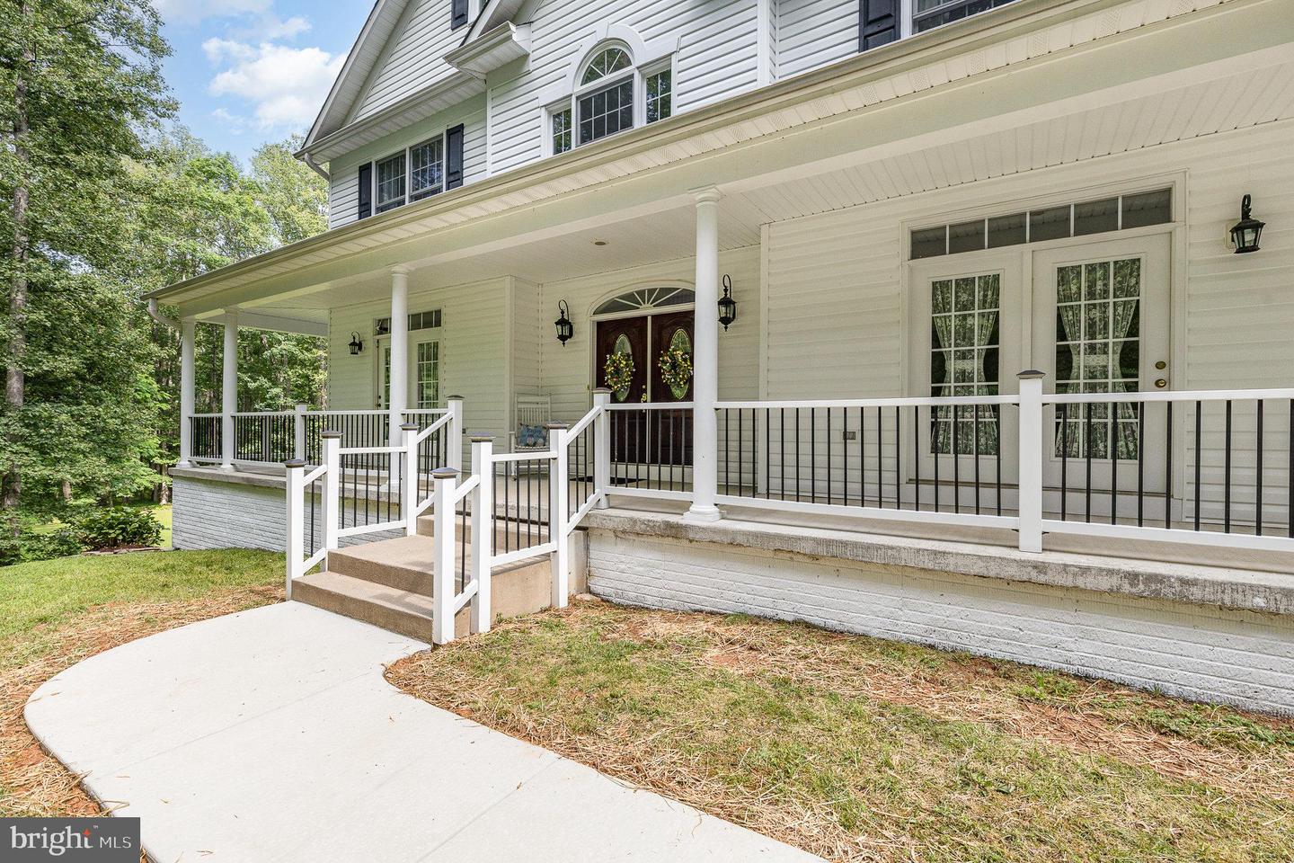 160 WALNUT RIDGE DR, STAFFORD, Virginia 22556, 6 Bedrooms Bedrooms, ,5 BathroomsBathrooms,Residential,For sale,160 WALNUT RIDGE DR,VAST2041284 MLS # VAST2041284