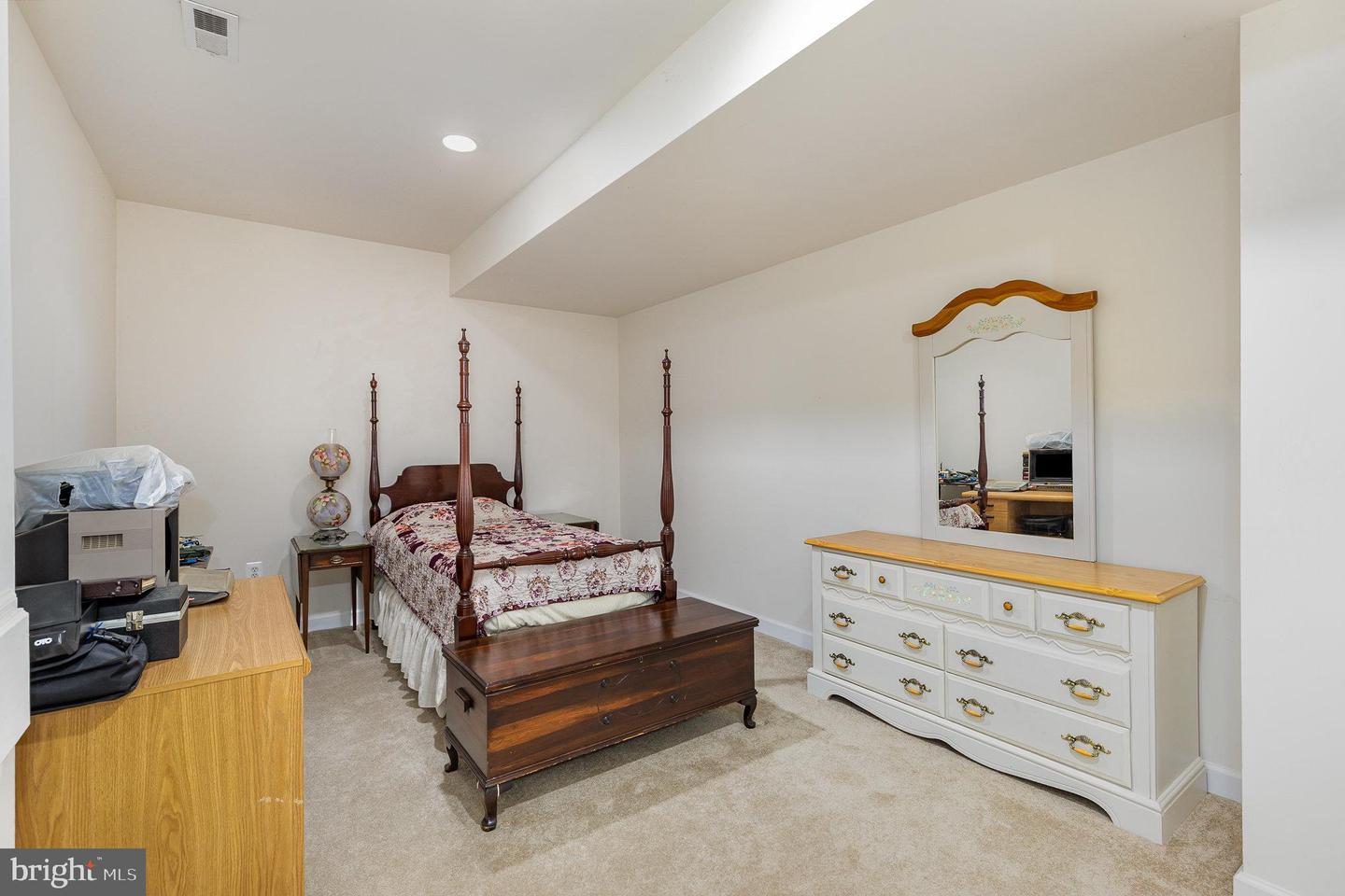 160 WALNUT RIDGE DR, STAFFORD, Virginia 22556, 6 Bedrooms Bedrooms, ,5 BathroomsBathrooms,Residential,For sale,160 WALNUT RIDGE DR,VAST2041284 MLS # VAST2041284
