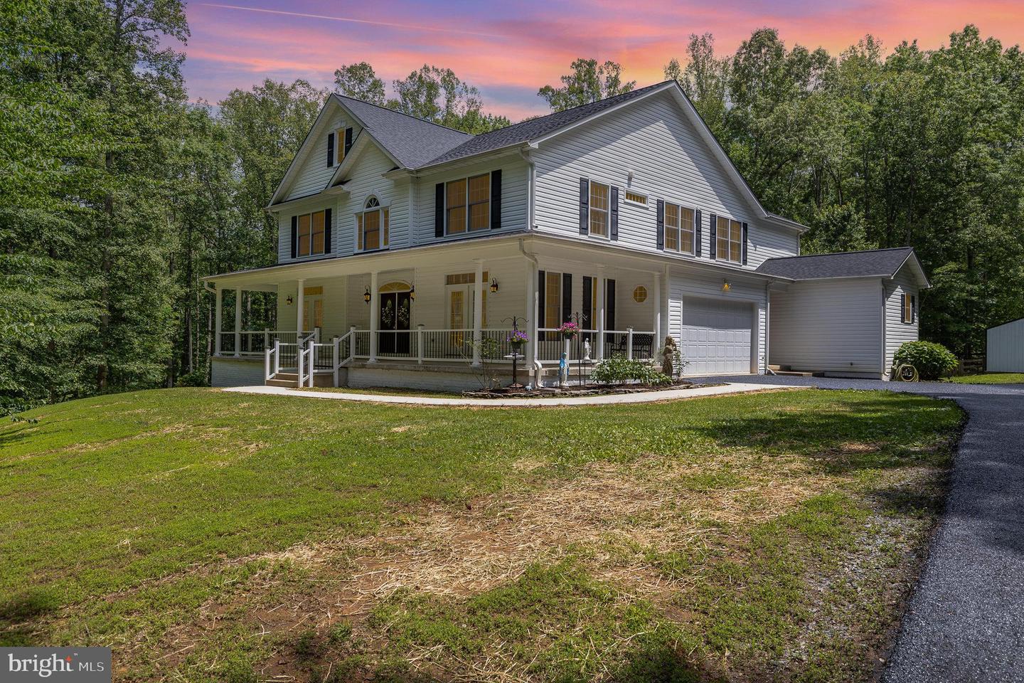 160 WALNUT RIDGE DR, STAFFORD, Virginia 22556, 6 Bedrooms Bedrooms, ,5 BathroomsBathrooms,Residential,For sale,160 WALNUT RIDGE DR,VAST2041284 MLS # VAST2041284