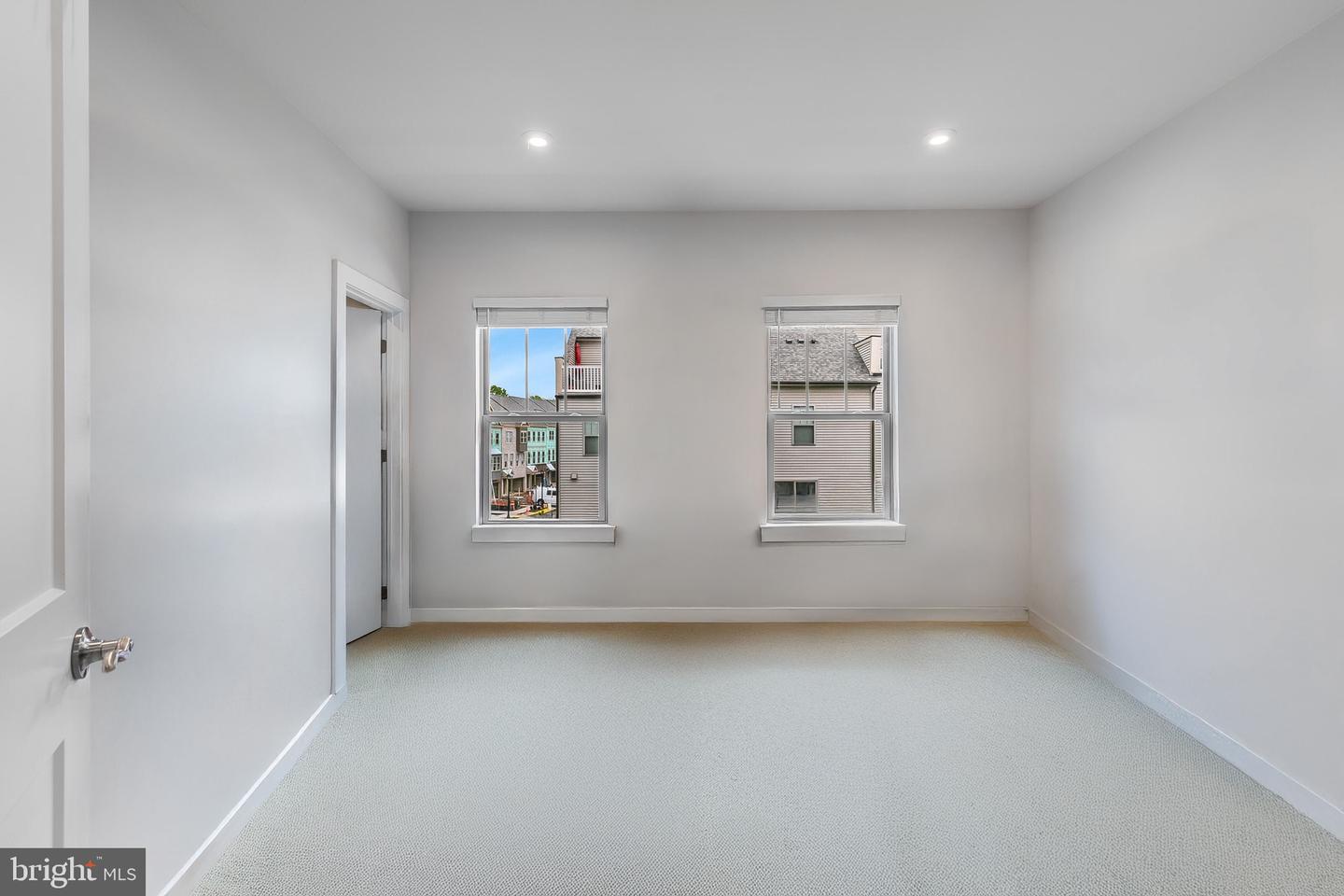 308 BODEGA TER SE, LEESBURG, Virginia 20175, 4 Bedrooms Bedrooms, ,3 BathroomsBathrooms,Residential,For sale,308 BODEGA TER SE,VALO2095998 MLS # VALO2095998