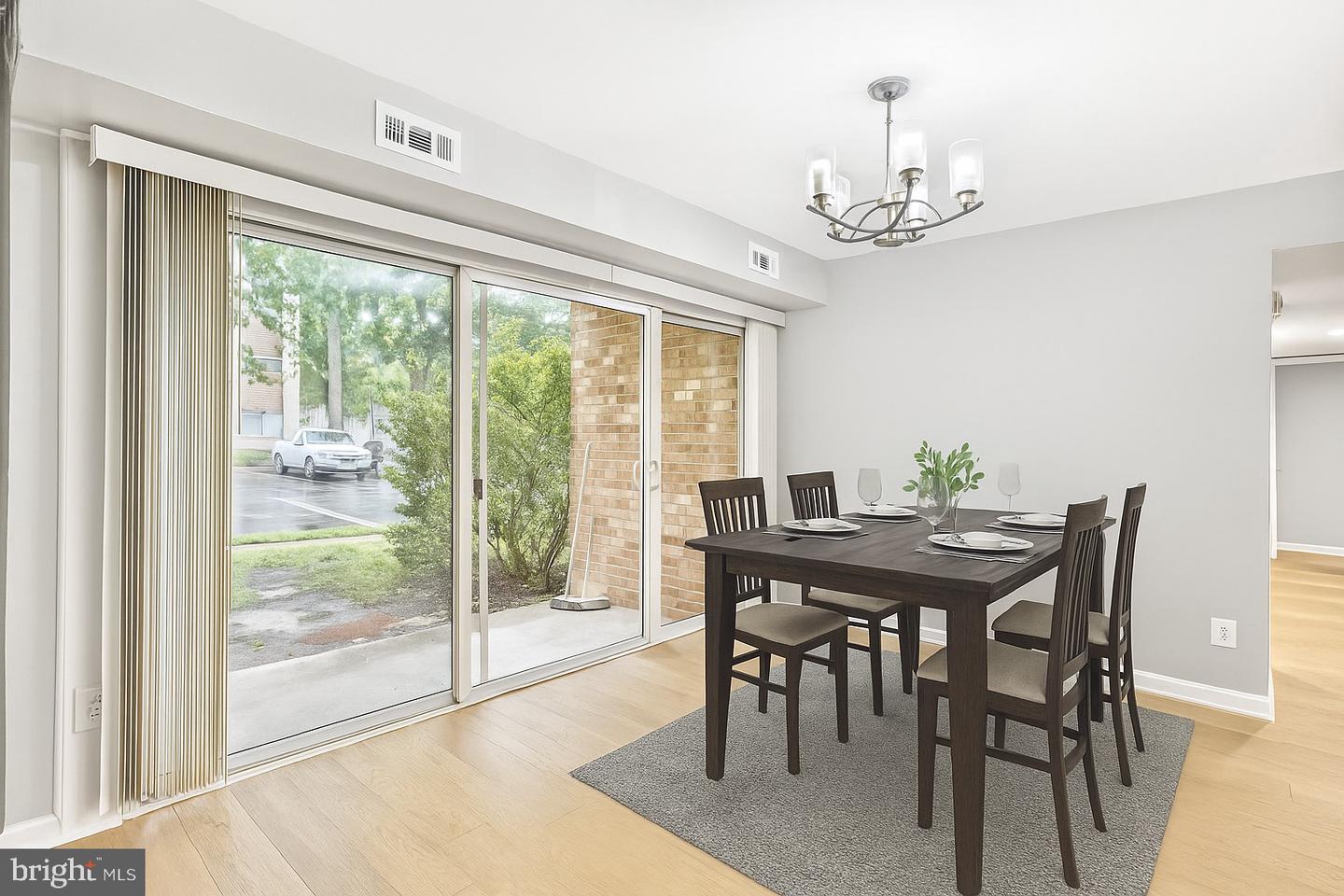 8001 CHANUTE PL #16/5, FALLS CHURCH, Virginia 22042, 3 Bedrooms Bedrooms, ,2 BathroomsBathrooms,Residential,For sale,8001 CHANUTE PL #16/5,VAFX2242386 MLS # VAFX2242386