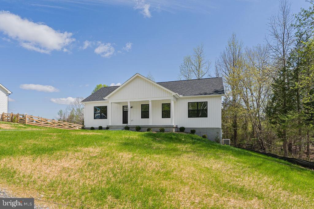 206 SECLUSION SHORES DR, MINERAL, Virginia 23117, 5 Bedrooms Bedrooms, ,3 BathroomsBathrooms,Residential,206 SECLUSION SHORES DR,VALA2007062 MLS # VALA2007062