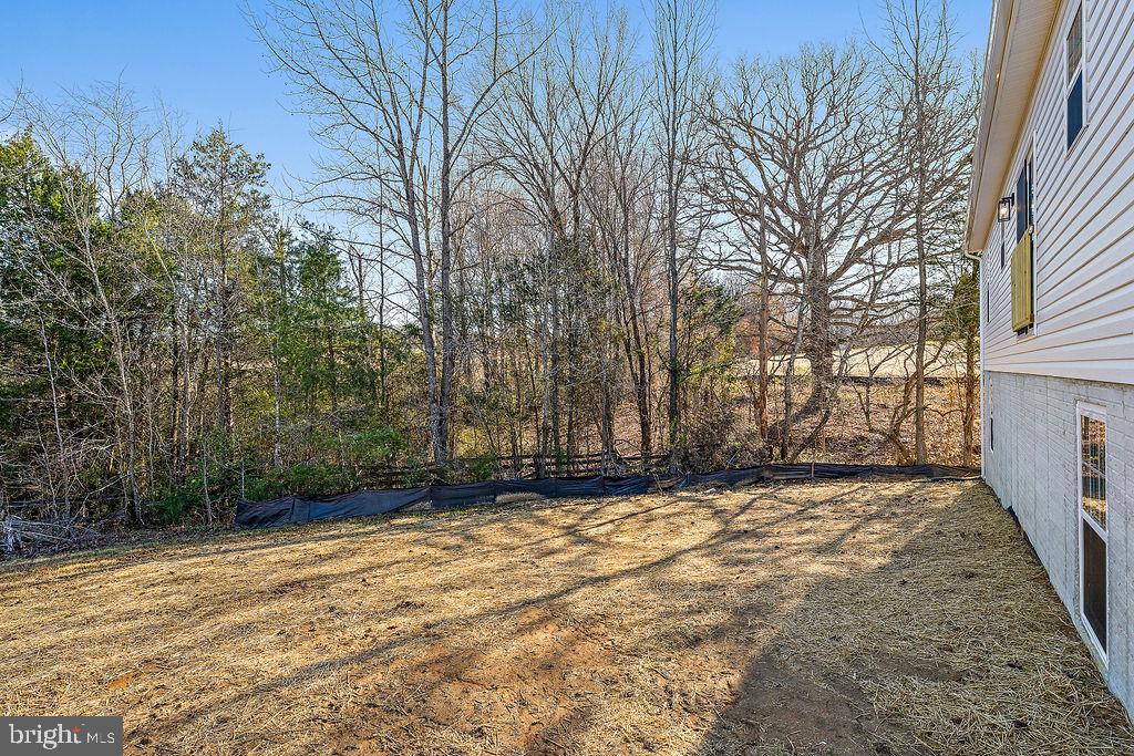 206 SECLUSION SHORES DR, MINERAL, Virginia 23117, 5 Bedrooms Bedrooms, ,3 BathroomsBathrooms,Residential,206 SECLUSION SHORES DR,VALA2007062 MLS # VALA2007062