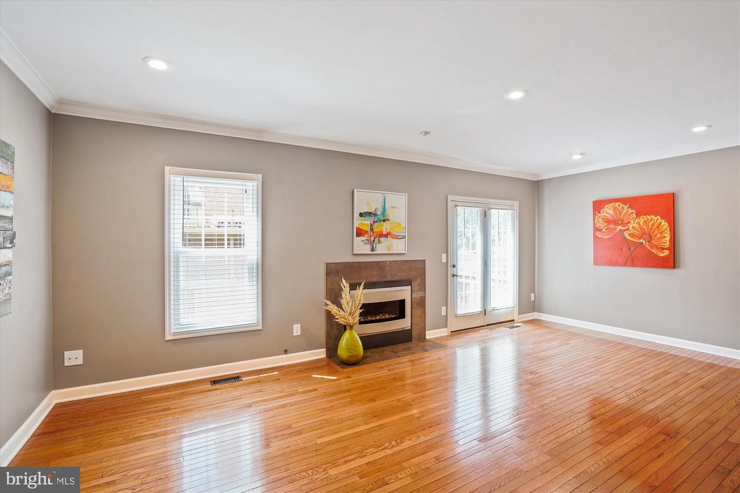 2112 PATTY LN, VIENNA, Virginia 22182, 3 Bedrooms Bedrooms, ,3 BathroomsBathrooms,Residential,For sale,2112 PATTY LN,VAFX2246696 MLS # VAFX2246696