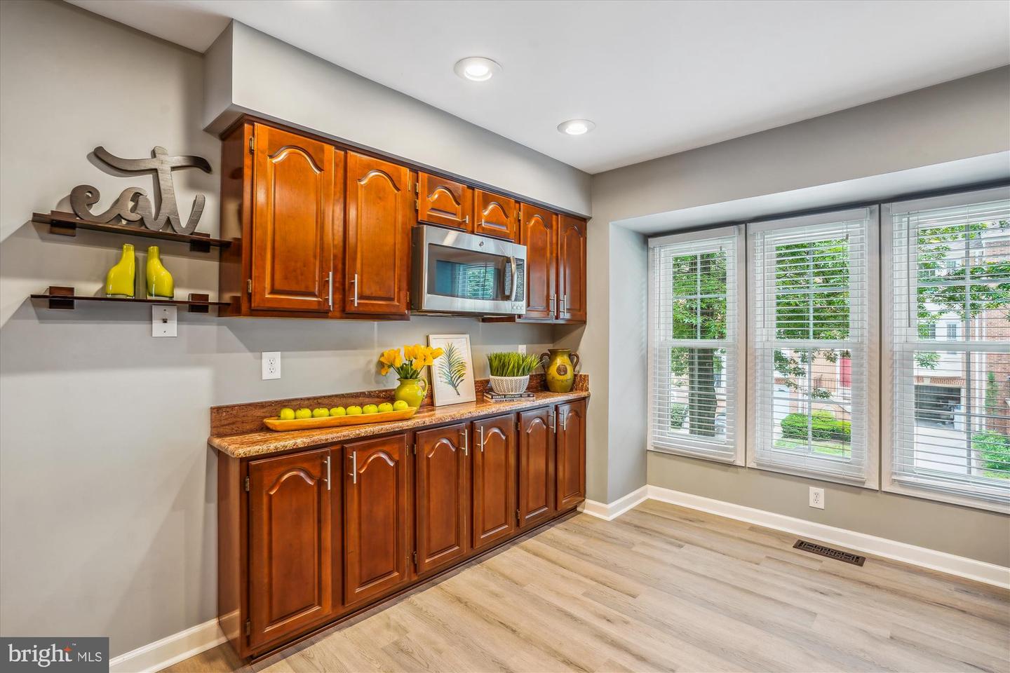 2112 PATTY LN, VIENNA, Virginia 22182, 3 Bedrooms Bedrooms, ,3 BathroomsBathrooms,Residential,For sale,2112 PATTY LN,VAFX2246696 MLS # VAFX2246696