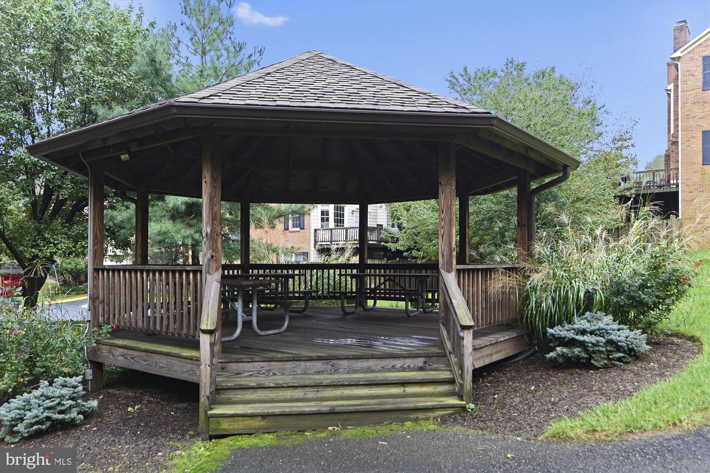 2112 PATTY LN, VIENNA, Virginia 22182, 3 Bedrooms Bedrooms, ,3 BathroomsBathrooms,Residential,For sale,2112 PATTY LN,VAFX2246696 MLS # VAFX2246696