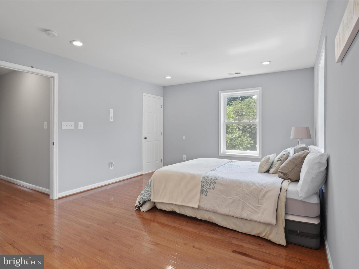 2907 ADAMS PL, FALLS CHURCH, Virginia 22042, 4 Bedrooms Bedrooms, ,4 BathroomsBathrooms,Residential,For sale,2907 ADAMS PL,VAFX2249412 MLS # VAFX2249412