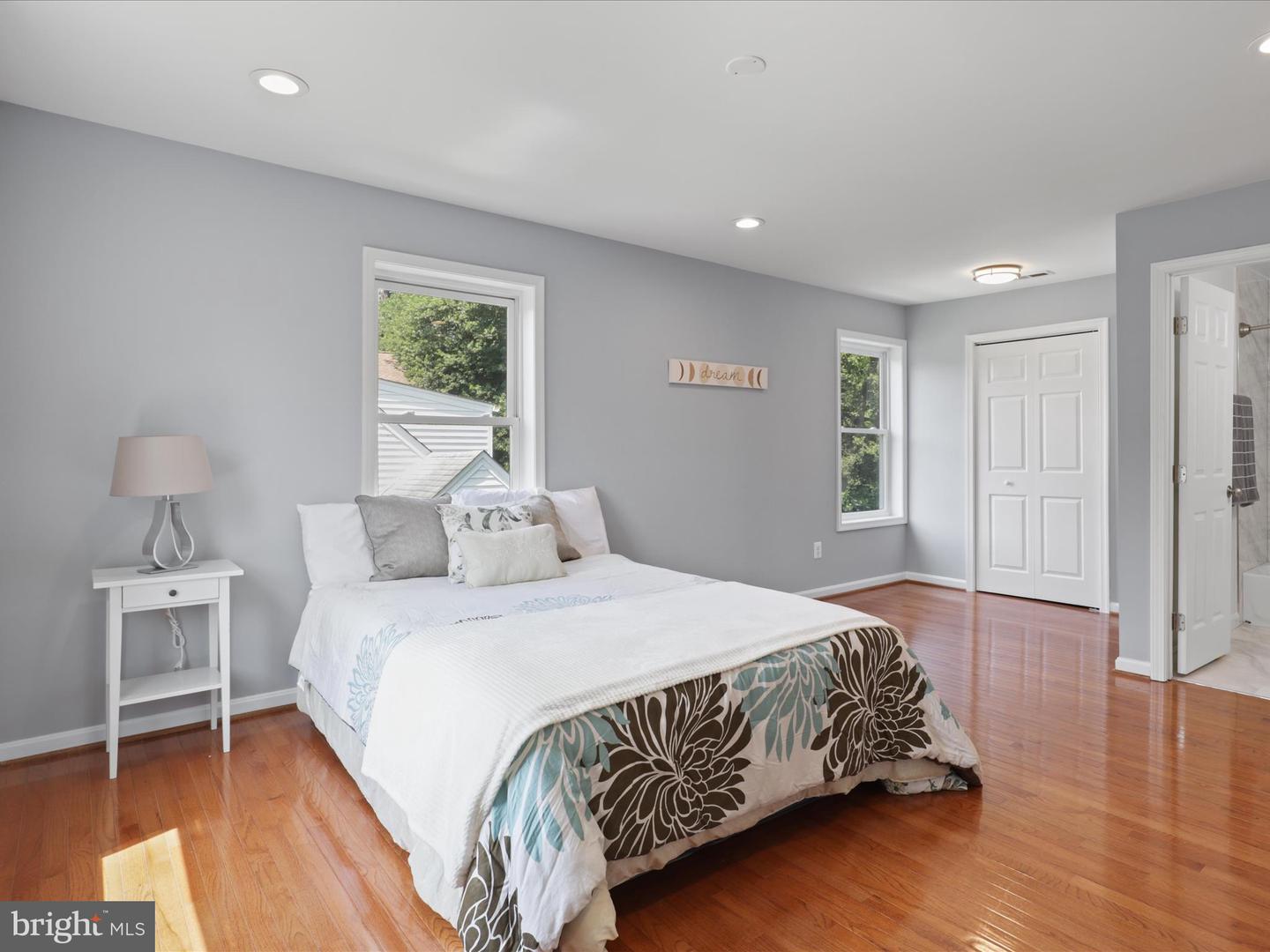 2907 ADAMS PL, FALLS CHURCH, Virginia 22042, 4 Bedrooms Bedrooms, ,4 BathroomsBathrooms,Residential,For sale,2907 ADAMS PL,VAFX2249412 MLS # VAFX2249412