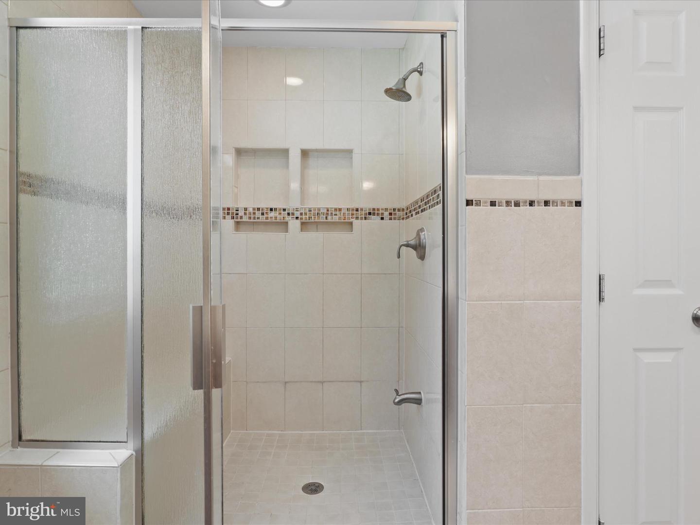 2907 ADAMS PL, FALLS CHURCH, Virginia 22042, 4 Bedrooms Bedrooms, ,4 BathroomsBathrooms,Residential,For sale,2907 ADAMS PL,VAFX2249412 MLS # VAFX2249412