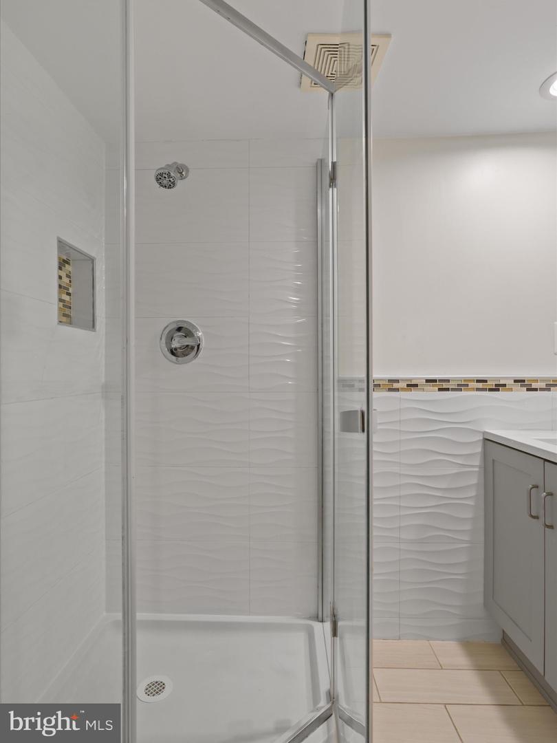 2907 ADAMS PL, FALLS CHURCH, Virginia 22042, 4 Bedrooms Bedrooms, ,4 BathroomsBathrooms,Residential,For sale,2907 ADAMS PL,VAFX2249412 MLS # VAFX2249412