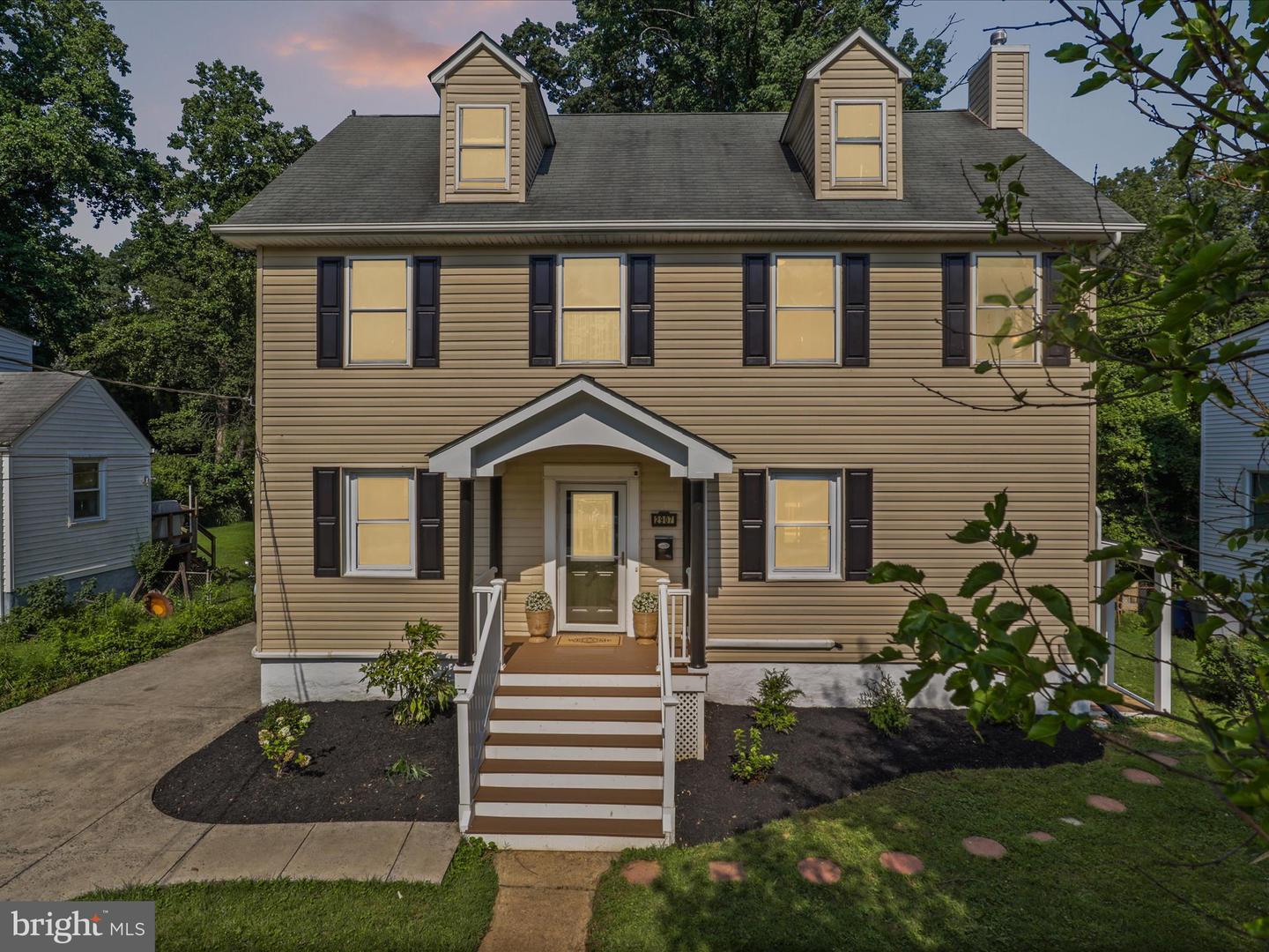 2907 ADAMS PL, FALLS CHURCH, Virginia 22042, 4 Bedrooms Bedrooms, ,4 BathroomsBathrooms,Residential,For sale,2907 ADAMS PL,VAFX2249412 MLS # VAFX2249412