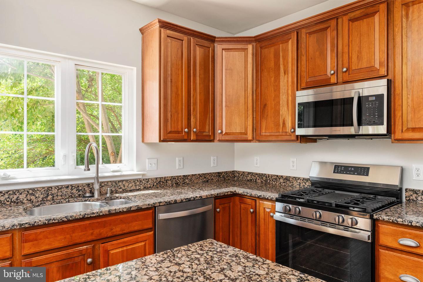 3 NEABSCO DR, FREDERICKSBURG, Virginia 22405, 6 Bedrooms Bedrooms, ,4 BathroomsBathrooms,Residential,For sale,3 NEABSCO DR,VAST2040800 MLS # VAST2040800