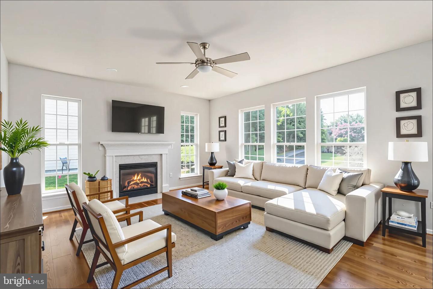 3 NEABSCO DR, FREDERICKSBURG, Virginia 22405, 6 Bedrooms Bedrooms, ,4 BathroomsBathrooms,Residential,For sale,3 NEABSCO DR,VAST2040800 MLS # VAST2040800