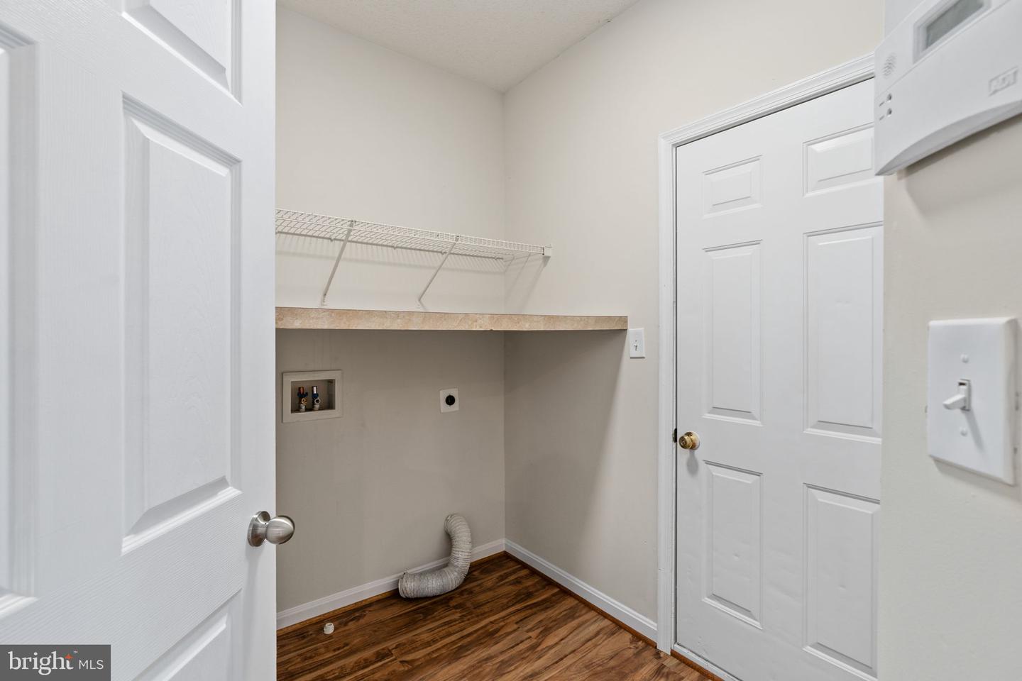3 NEABSCO DR, FREDERICKSBURG, Virginia 22405, 6 Bedrooms Bedrooms, ,4 BathroomsBathrooms,Residential,For sale,3 NEABSCO DR,VAST2040800 MLS # VAST2040800