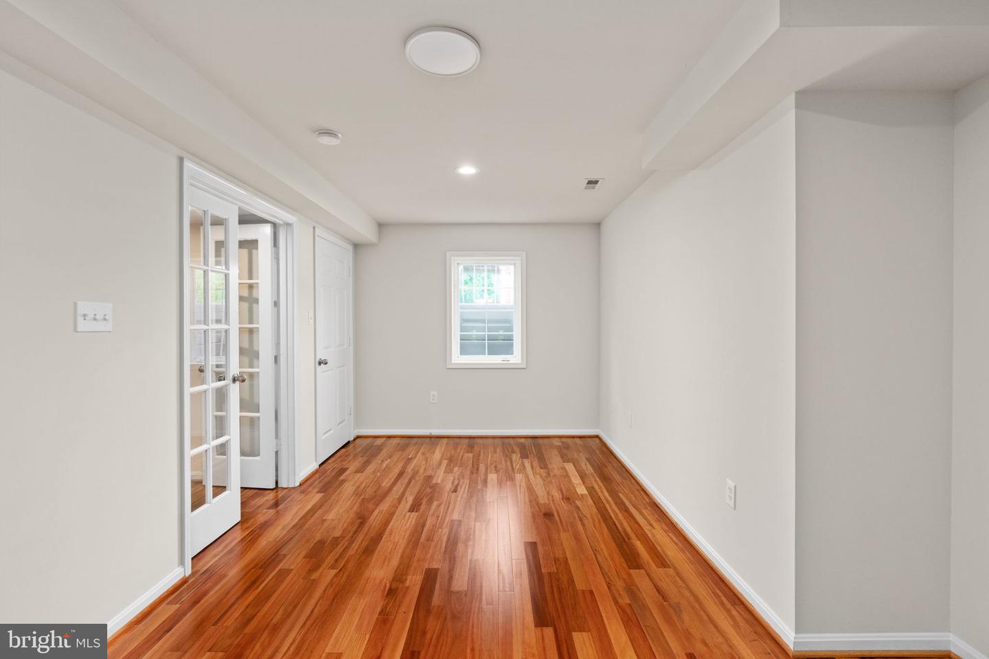 3 NEABSCO DR, FREDERICKSBURG, Virginia 22405, 6 Bedrooms Bedrooms, ,4 BathroomsBathrooms,Residential,For sale,3 NEABSCO DR,VAST2040800 MLS # VAST2040800