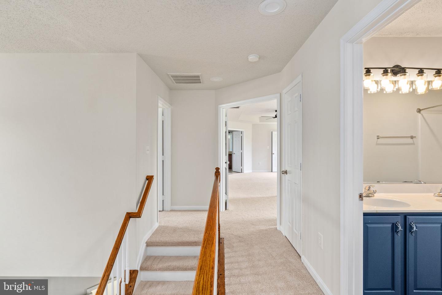 3 NEABSCO DR, FREDERICKSBURG, Virginia 22405, 6 Bedrooms Bedrooms, ,4 BathroomsBathrooms,Residential,For sale,3 NEABSCO DR,VAST2040800 MLS # VAST2040800