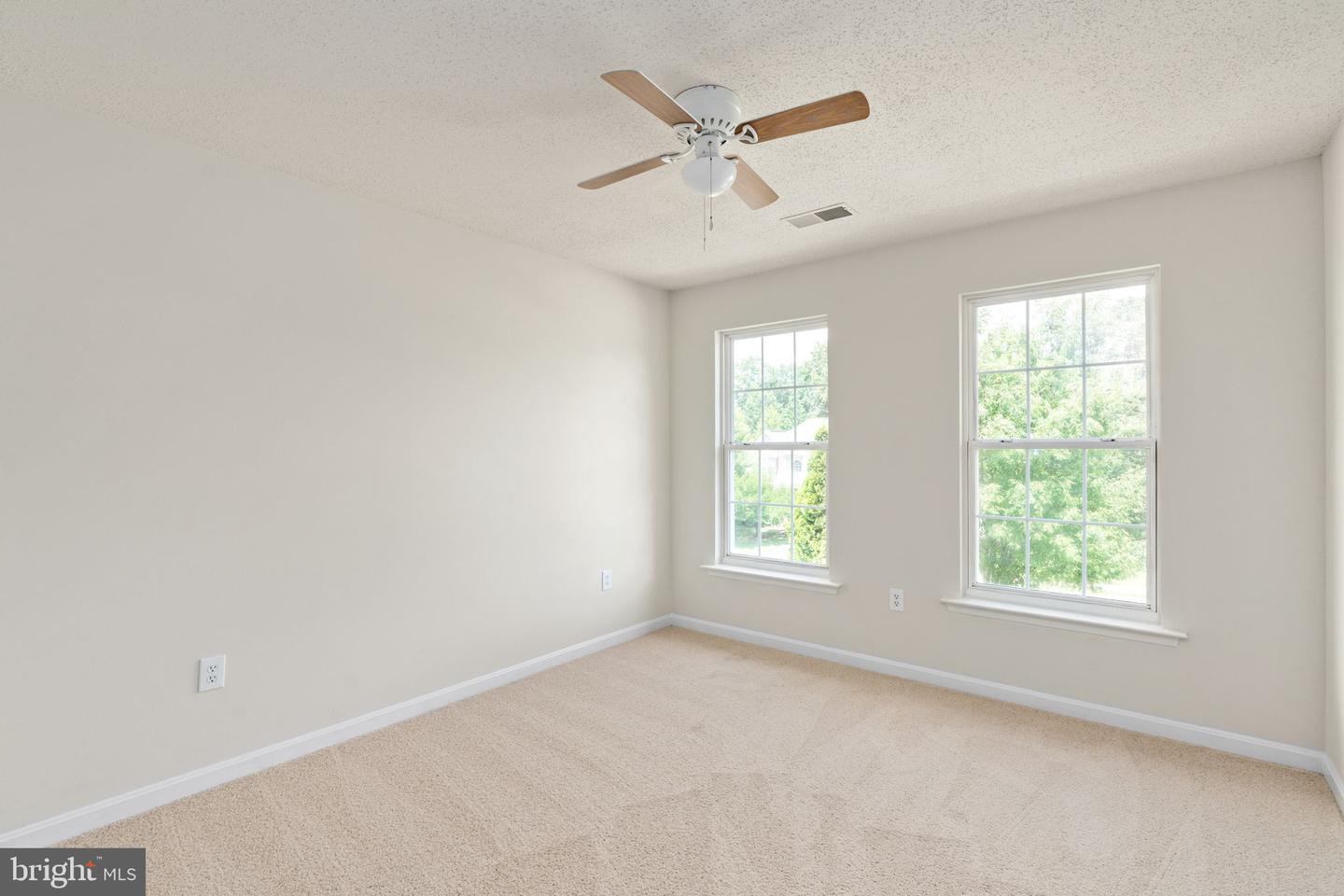 3 NEABSCO DR, FREDERICKSBURG, Virginia 22405, 6 Bedrooms Bedrooms, ,4 BathroomsBathrooms,Residential,For sale,3 NEABSCO DR,VAST2040800 MLS # VAST2040800