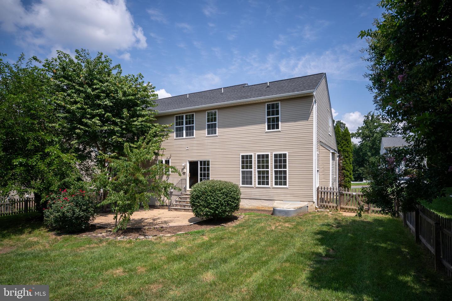 3 NEABSCO DR, FREDERICKSBURG, Virginia 22405, 6 Bedrooms Bedrooms, ,4 BathroomsBathrooms,Residential,For sale,3 NEABSCO DR,VAST2040800 MLS # VAST2040800