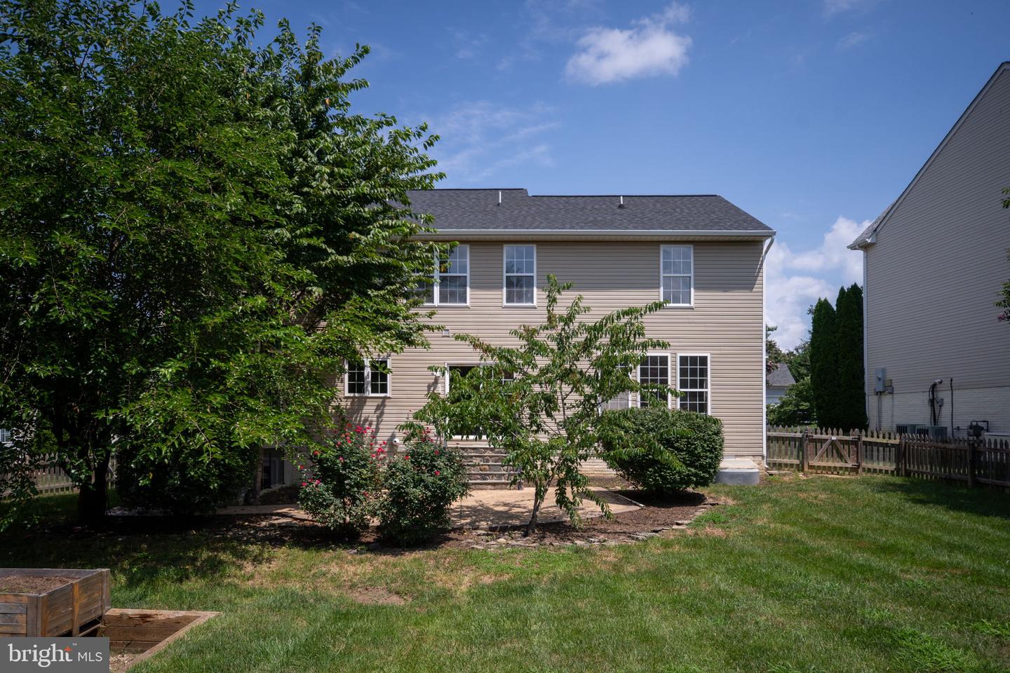 3 NEABSCO DR, FREDERICKSBURG, Virginia 22405, 6 Bedrooms Bedrooms, ,4 BathroomsBathrooms,Residential,For sale,3 NEABSCO DR,VAST2040800 MLS # VAST2040800