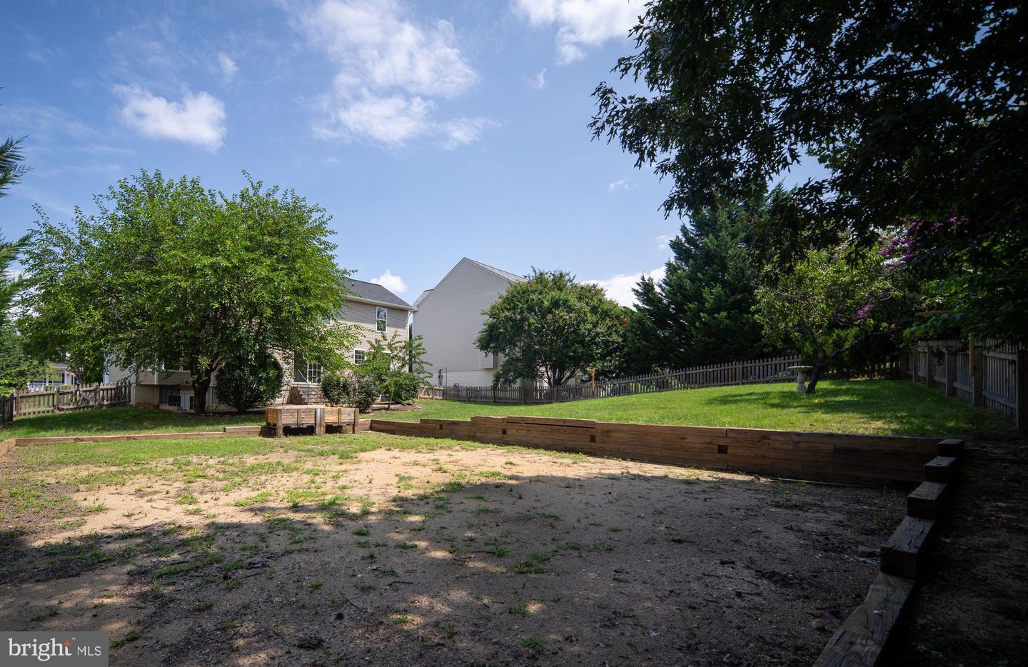 3 NEABSCO DR, FREDERICKSBURG, Virginia 22405, 6 Bedrooms Bedrooms, ,4 BathroomsBathrooms,Residential,For sale,3 NEABSCO DR,VAST2040800 MLS # VAST2040800
