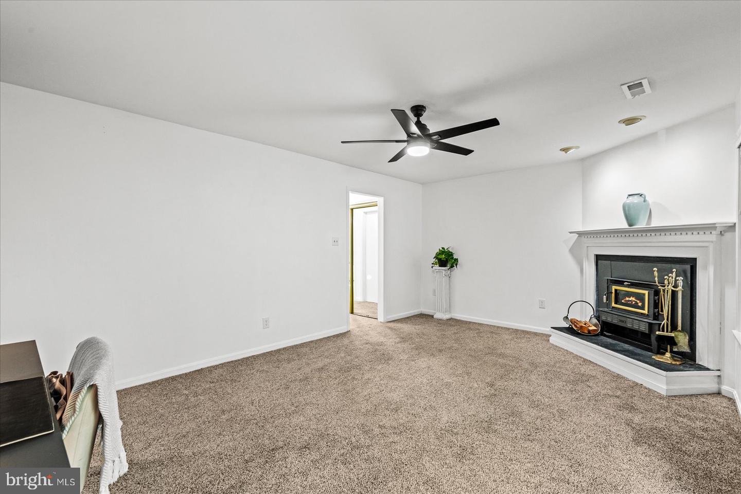 507 WESTMINSTER LN, STAFFORD, Virginia 22556, 3 Bedrooms Bedrooms, ,2 BathroomsBathrooms,Residential,For sale,507 WESTMINSTER LN,VAST2040946 MLS # VAST2040946