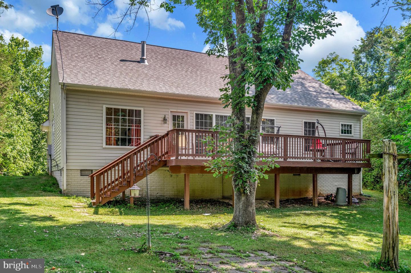 411 LAKEVIEW PKWY, LOCUST GROVE, Virginia 22508, 4 Bedrooms Bedrooms, ,2 BathroomsBathrooms,Residential,For sale,411 LAKEVIEW PKWY,VAOR2010302 MLS # VAOR2010302