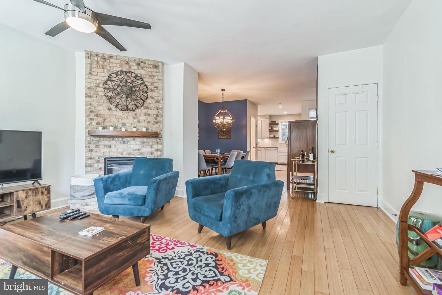 651 16TH ST NE, WASHINGTON, District Of Columbia 20002, 3 Bedrooms Bedrooms, ,1 BathroomBathrooms,Residential,For sale,651 16TH ST NE,DCDC2212438 MLS # DCDC2212438