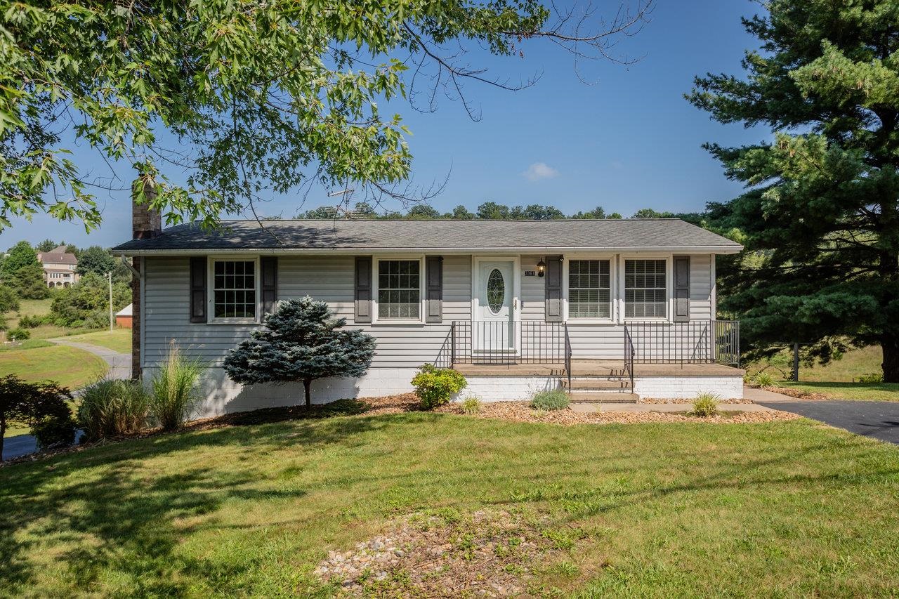 3361 SHEN LAKE DR, ROCKINGHAM, Virginia 22801, 4 Bedrooms Bedrooms, ,2 BathroomsBathrooms,Residential,3361 SHEN LAKE DR,667276 MLS # 667276
