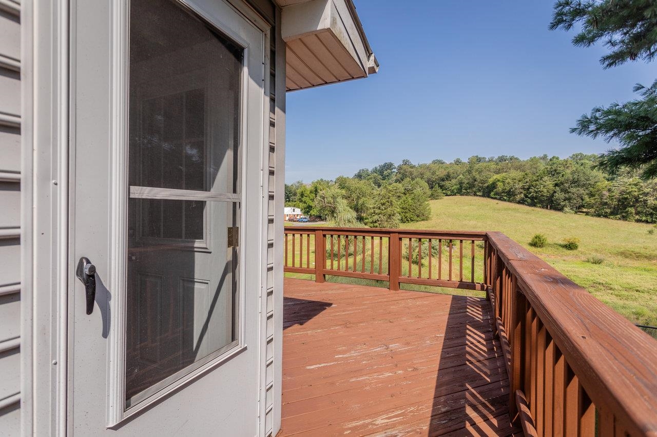 3361 SHEN LAKE DR, ROCKINGHAM, Virginia 22801, 4 Bedrooms Bedrooms, ,2 BathroomsBathrooms,Residential,3361 SHEN LAKE DR,667276 MLS # 667276