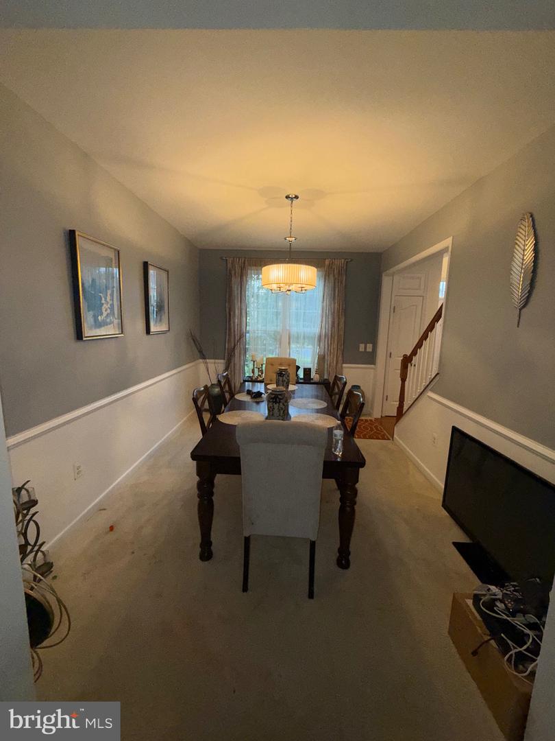 2009 SNOWBUSH CT, CULPEPER, Virginia 22701, 5 Bedrooms Bedrooms, ,3 BathroomsBathrooms,Residential,For sale,2009 SNOWBUSH CT,VACU2011044 MLS # VACU2011044