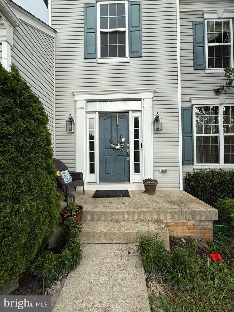 2009 SNOWBUSH CT, CULPEPER, Virginia 22701, 5 Bedrooms Bedrooms, ,3 BathroomsBathrooms,Residential,For sale,2009 SNOWBUSH CT,VACU2011044 MLS # VACU2011044