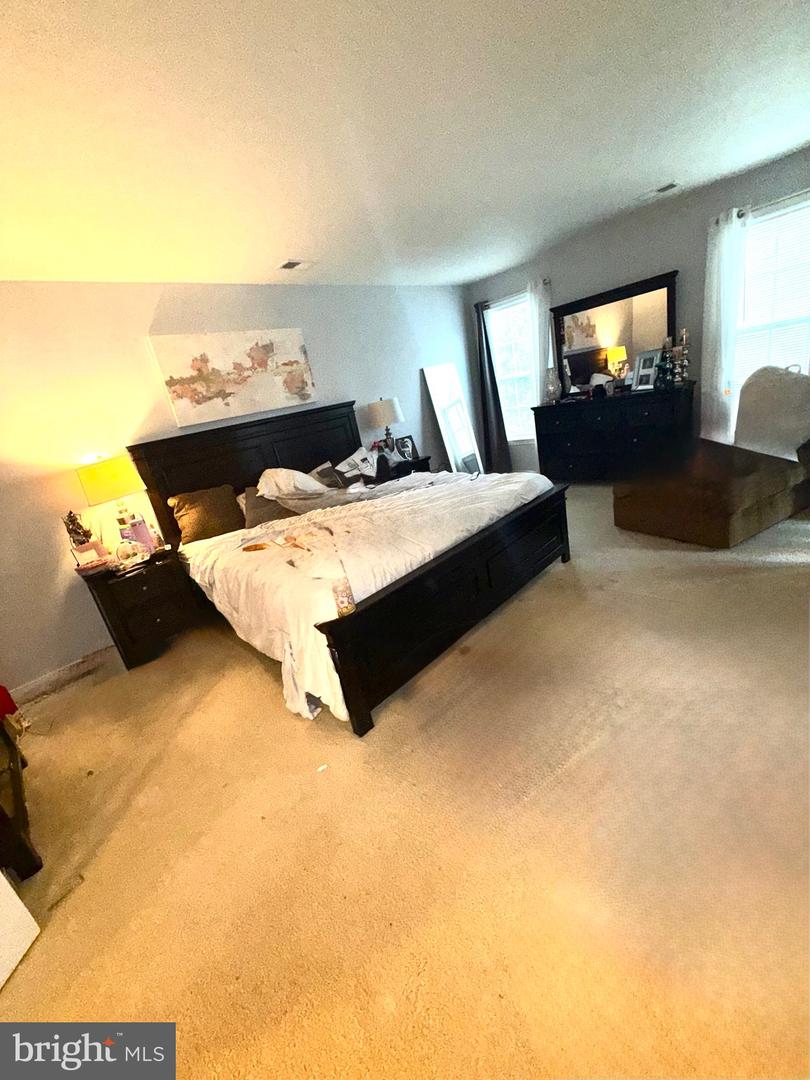 2009 SNOWBUSH CT, CULPEPER, Virginia 22701, 5 Bedrooms Bedrooms, ,3 BathroomsBathrooms,Residential,For sale,2009 SNOWBUSH CT,VACU2011044 MLS # VACU2011044