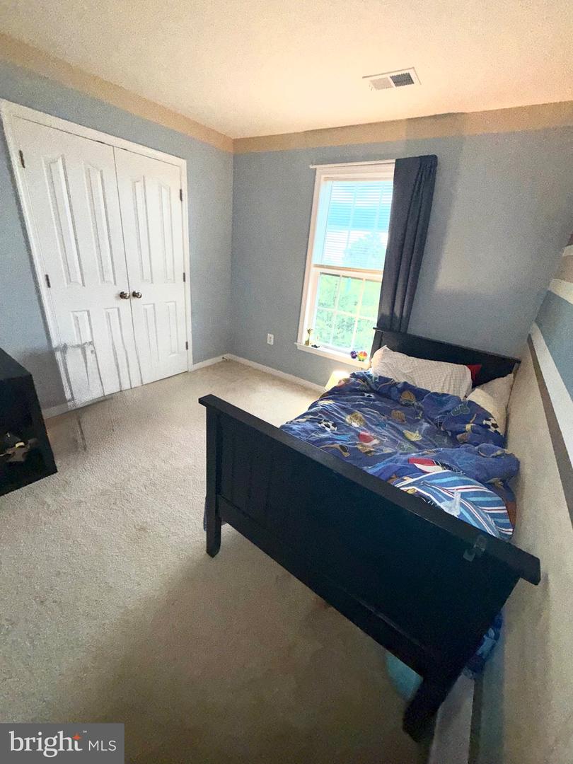 2009 SNOWBUSH CT, CULPEPER, Virginia 22701, 5 Bedrooms Bedrooms, ,3 BathroomsBathrooms,Residential,For sale,2009 SNOWBUSH CT,VACU2011044 MLS # VACU2011044