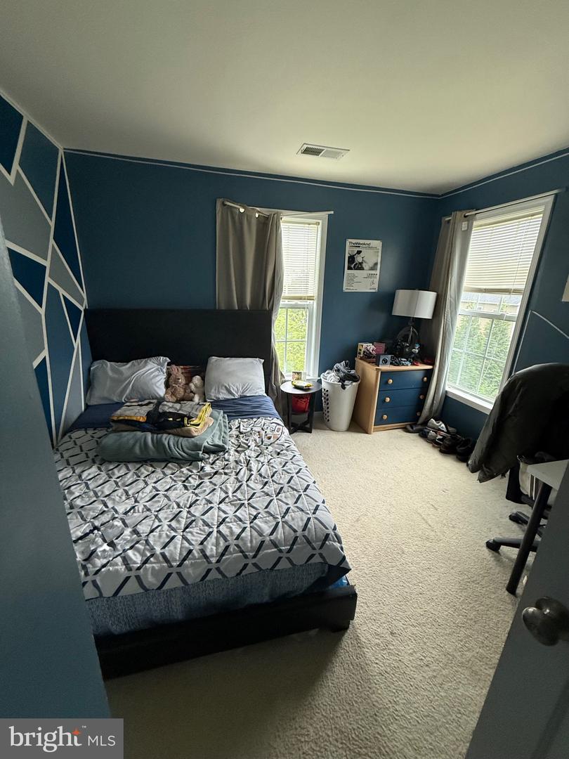 2009 SNOWBUSH CT, CULPEPER, Virginia 22701, 5 Bedrooms Bedrooms, ,3 BathroomsBathrooms,Residential,For sale,2009 SNOWBUSH CT,VACU2011044 MLS # VACU2011044