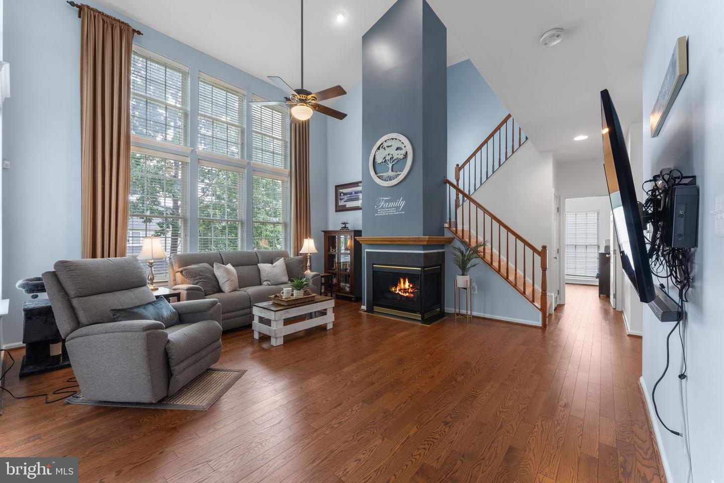 7953 SEQUOIA PARK WAY, BRISTOW, Virginia 20136, 4 Bedrooms Bedrooms, ,3 BathroomsBathrooms,Residential,For sale,7953 SEQUOIA PARK WAY,VAPW2099738 MLS # VAPW2099738