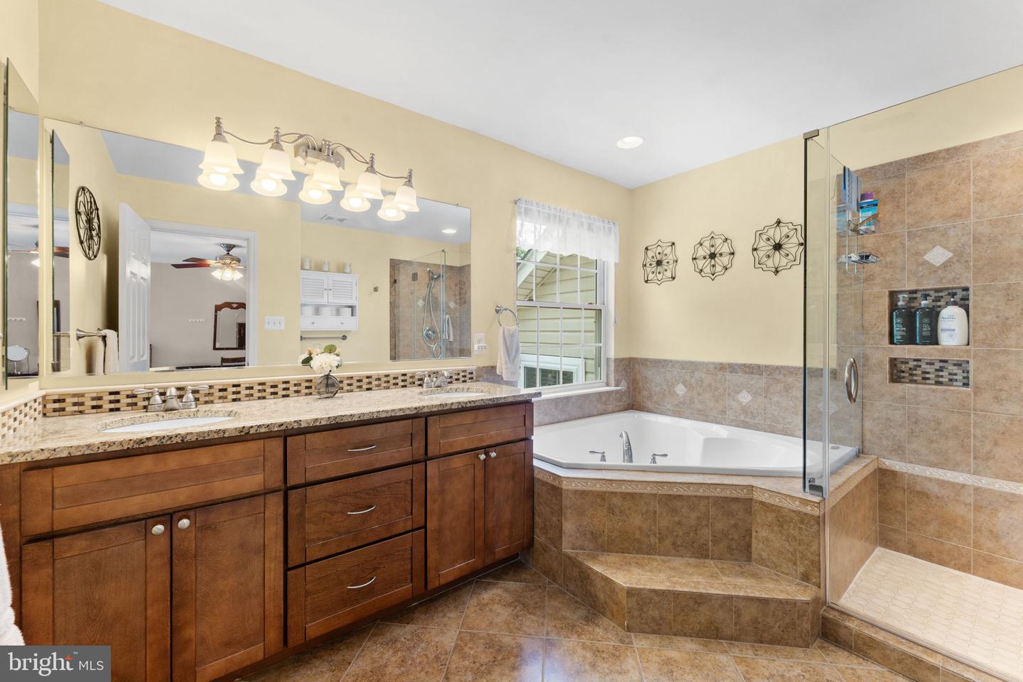 7953 SEQUOIA PARK WAY, BRISTOW, Virginia 20136, 4 Bedrooms Bedrooms, ,3 BathroomsBathrooms,Residential,For sale,7953 SEQUOIA PARK WAY,VAPW2099738 MLS # VAPW2099738