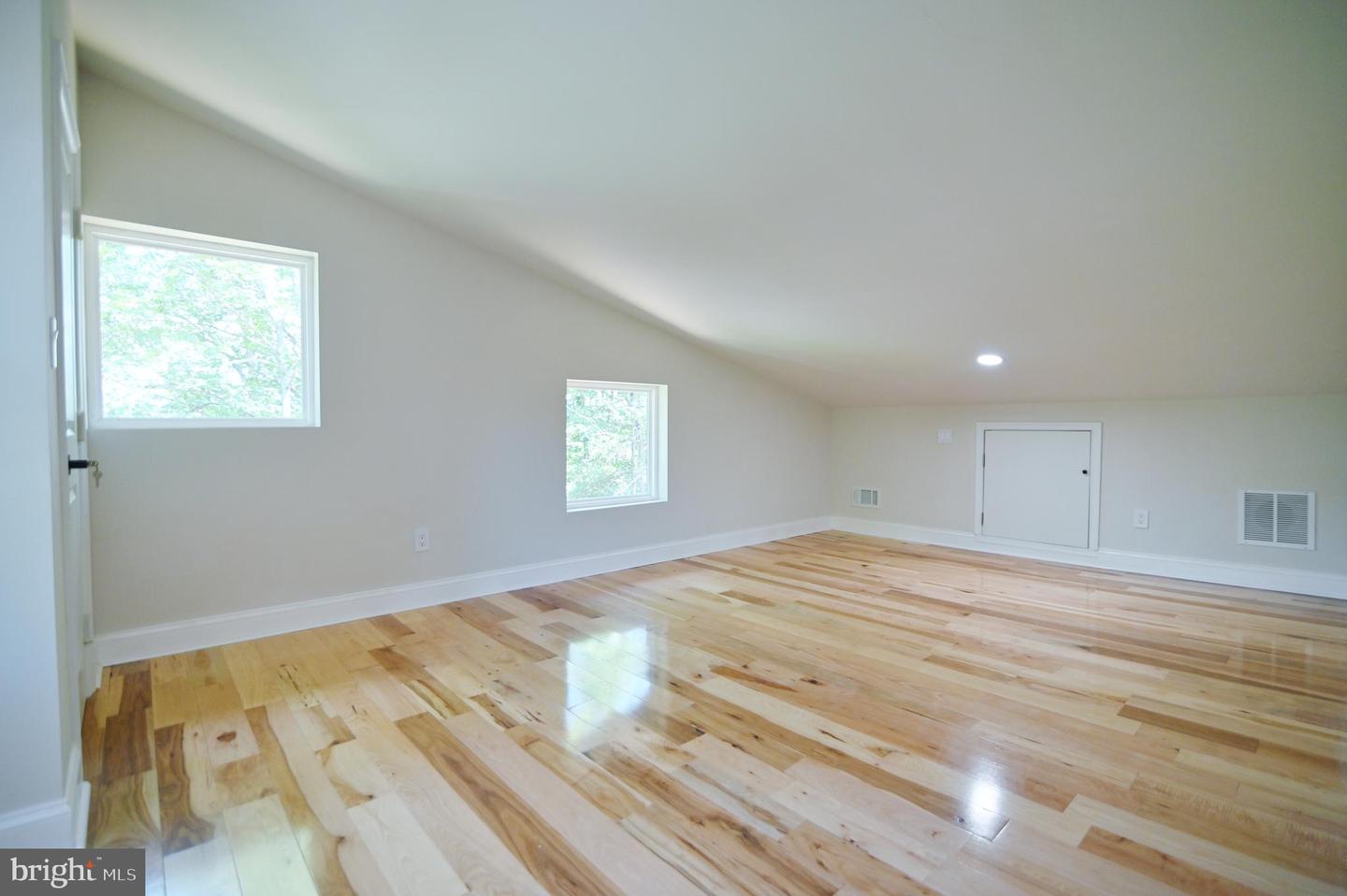 1034 GREENVIEW, BASYE, Virginia 22810, 5 Bedrooms Bedrooms, ,4 BathroomsBathrooms,Residential,For sale,1034 GREENVIEW,VASH2012066 MLS # VASH2012066
