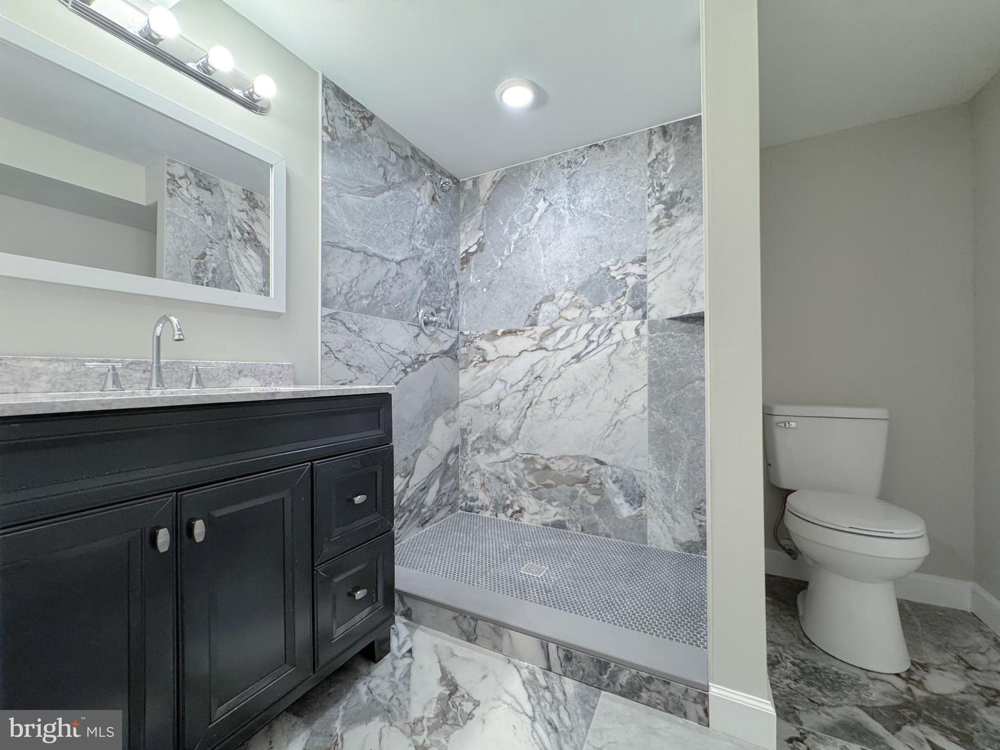 602 JETT ST, FREDERICKSBURG, Virginia 22405, 3 Bedrooms Bedrooms, ,2 BathroomsBathrooms,Residential,For sale,602 JETT ST,VAST2041126 MLS # VAST2041126