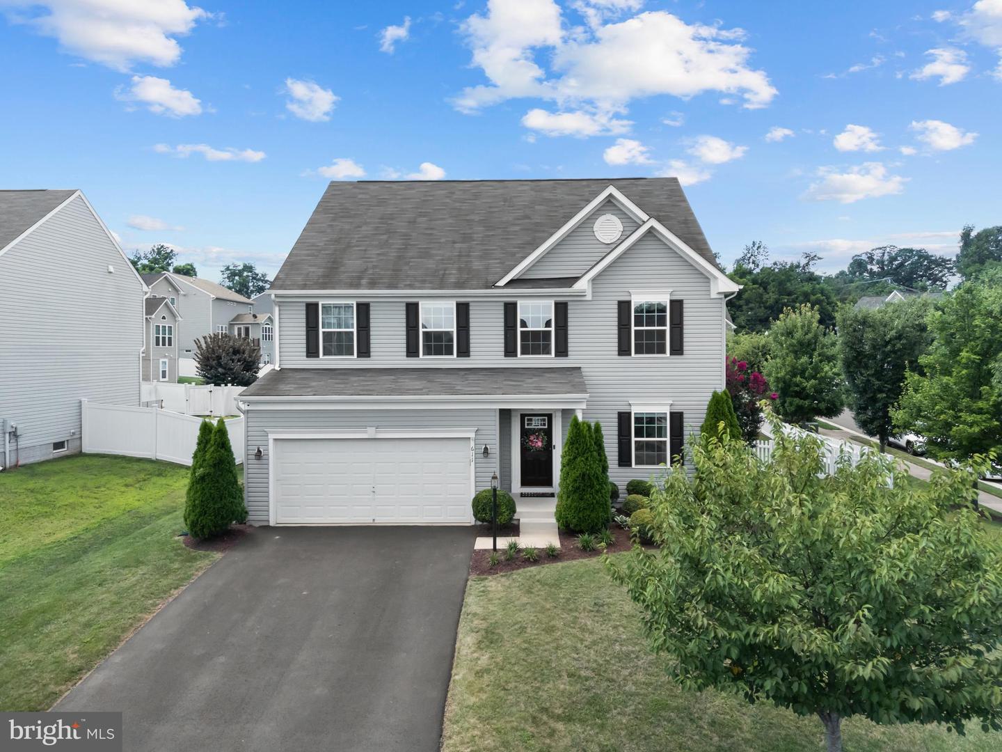 611 KINGSBROOK, CULPEPER, Virginia 22701, 4 Bedrooms Bedrooms, ,3 BathroomsBathrooms,Residential,For sale,611 KINGSBROOK,VACU2011116 MLS # VACU2011116