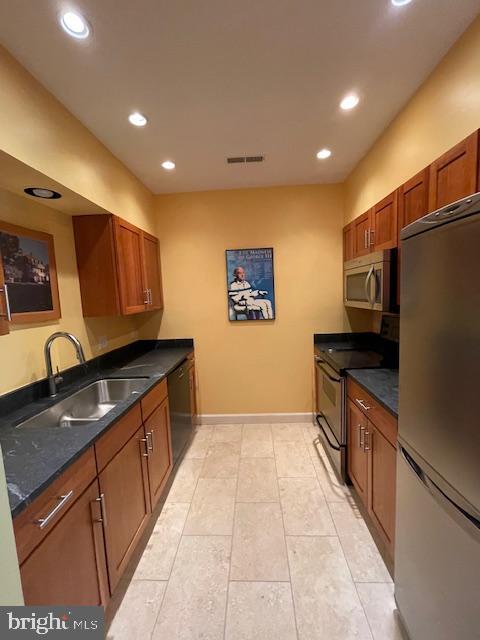 408 E MARKET ST, CHARLOTTESVILLE, Virginia 22902, 2 Bedrooms Bedrooms, ,2 BathroomsBathrooms,Residential,For sale,408 E MARKET ST,VACO2000190 MLS # VACO2000190