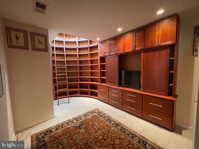408 E MARKET ST, CHARLOTTESVILLE, Virginia 22902, 2 Bedrooms Bedrooms, ,2 BathroomsBathrooms,Residential,For sale,408 E MARKET ST,VACO2000190 MLS # VACO2000190