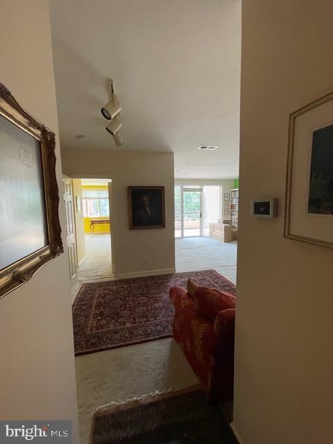 408 E MARKET ST, CHARLOTTESVILLE, Virginia 22902, 2 Bedrooms Bedrooms, ,2 BathroomsBathrooms,Residential,For sale,408 E MARKET ST,VACO2000190 MLS # VACO2000190