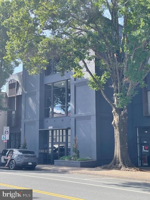 408 E MARKET ST, CHARLOTTESVILLE, Virginia 22902, 2 Bedrooms Bedrooms, ,2 BathroomsBathrooms,Residential,For sale,408 E MARKET ST,VACO2000190 MLS # VACO2000190