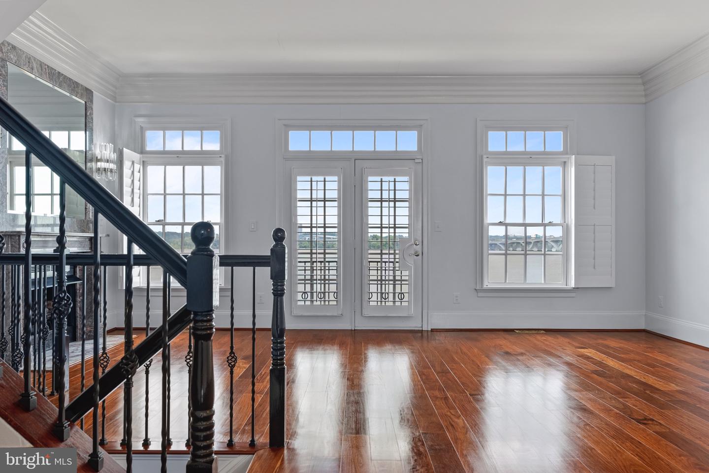 602 FORDS LANDING WAY, ALEXANDRIA, Virginia 22314, 4 Bedrooms Bedrooms, 13 Rooms Rooms,3 BathroomsBathrooms,Residential,For sale,602 FORDS LANDING WAY,VAAX2047984 MLS # VAAX2047984