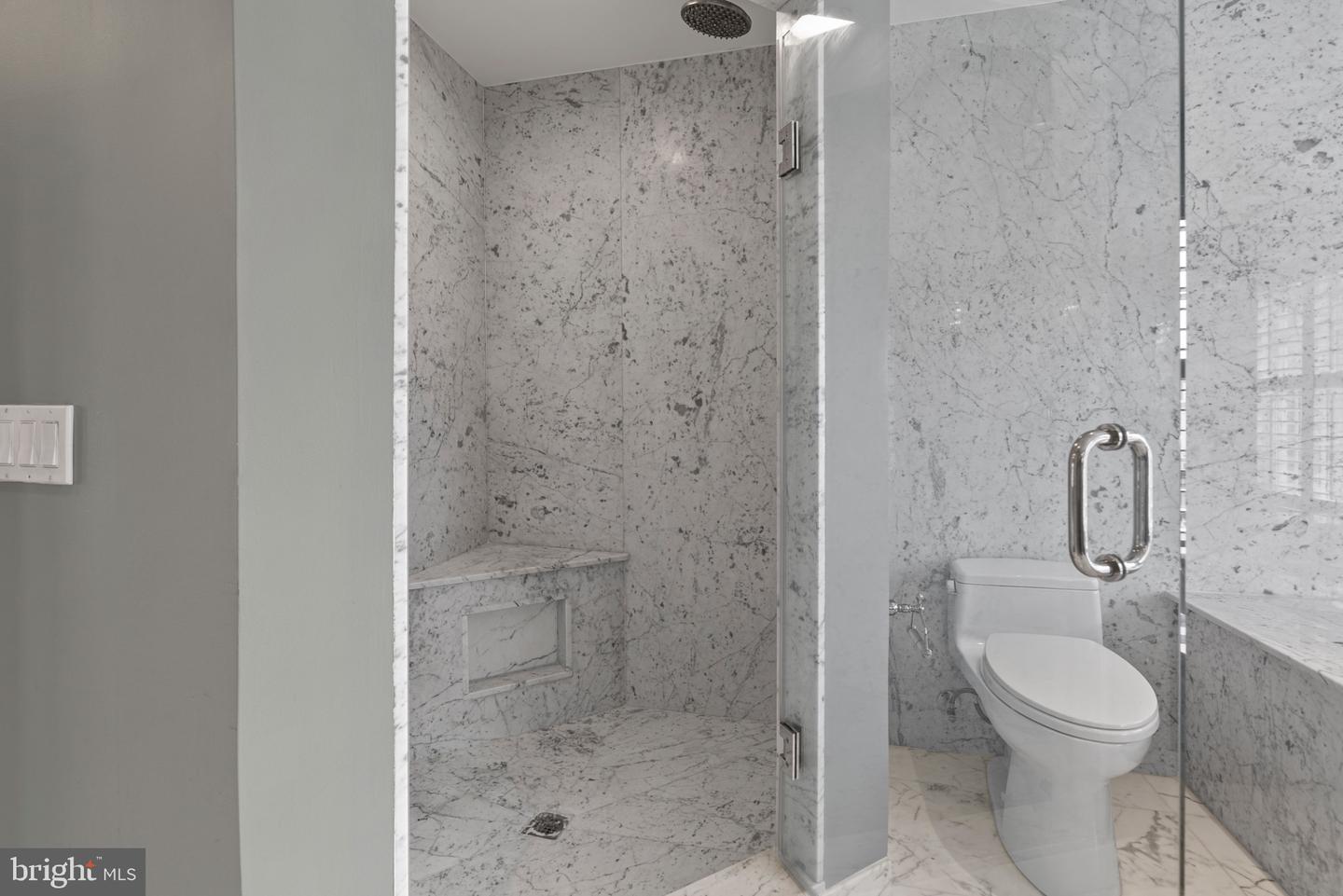 602 FORDS LANDING WAY, ALEXANDRIA, Virginia 22314, 4 Bedrooms Bedrooms, 13 Rooms Rooms,3 BathroomsBathrooms,Residential,For sale,602 FORDS LANDING WAY,VAAX2047984 MLS # VAAX2047984