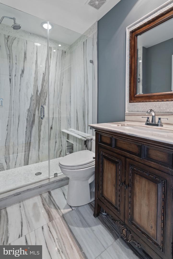 602 FORDS LANDING WAY, ALEXANDRIA, Virginia 22314, 4 Bedrooms Bedrooms, 13 Rooms Rooms,3 BathroomsBathrooms,Residential,For sale,602 FORDS LANDING WAY,VAAX2047984 MLS # VAAX2047984