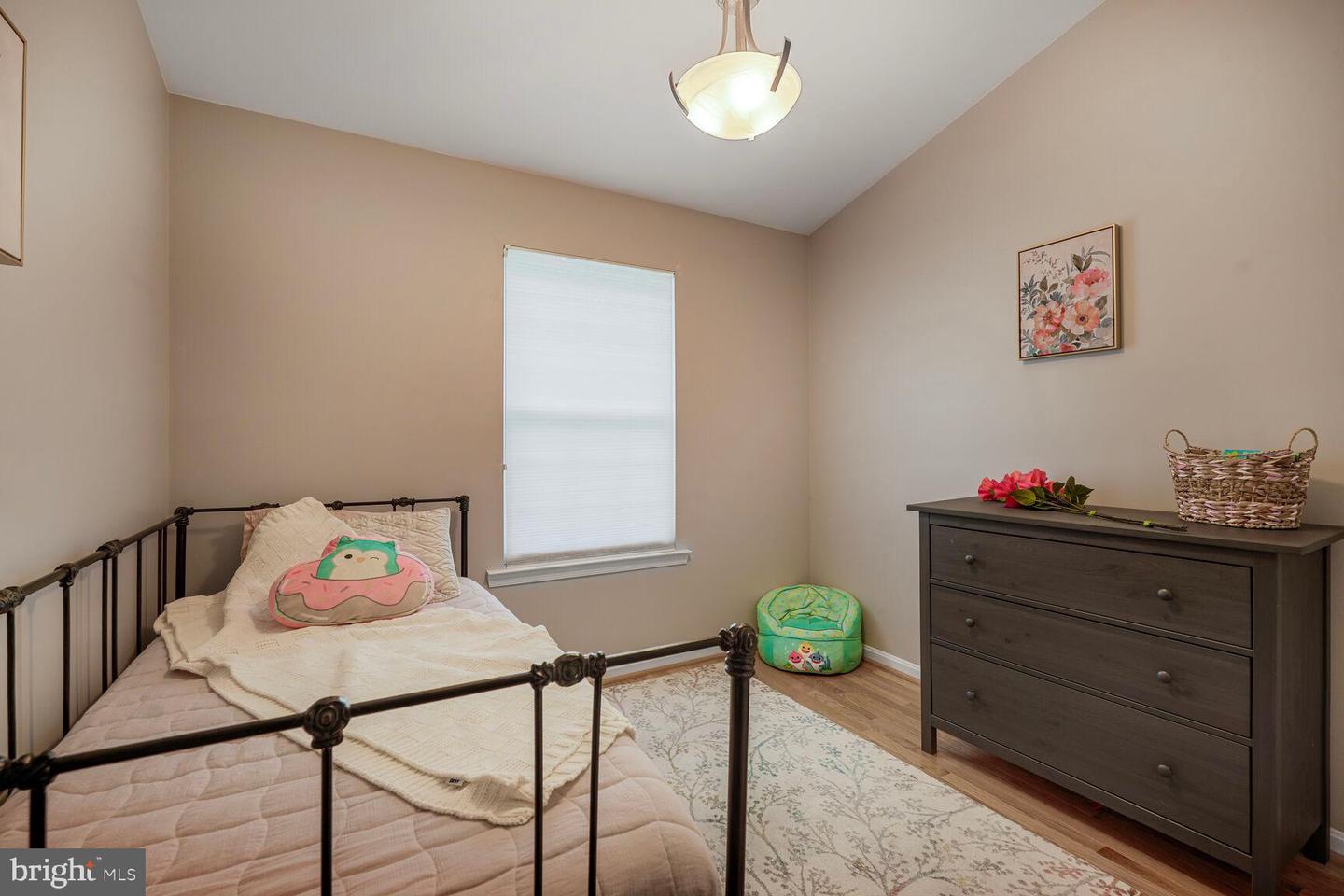 6033 LANDS END LN, ALEXANDRIA, Virginia 22315, 3 Bedrooms Bedrooms, ,2 BathroomsBathrooms,Residential,For sale,6033 LANDS END LN,VAFX2258188 MLS # VAFX2258188